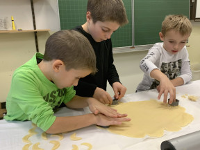 Kekse backen mit EV 2019 (c) Schlagbauer (18)