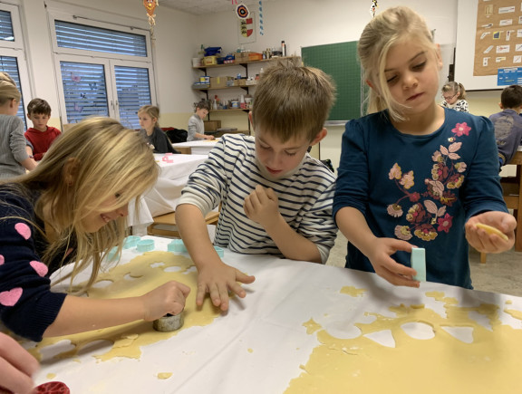 Kekse backen mit EV 2019 (c) Schlagbauer (25)