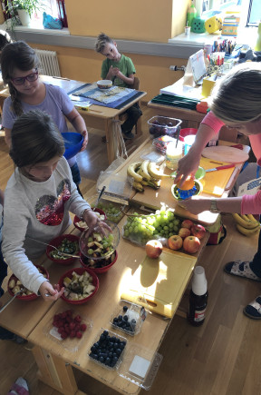Obstsalat zubereiten 1b (2)