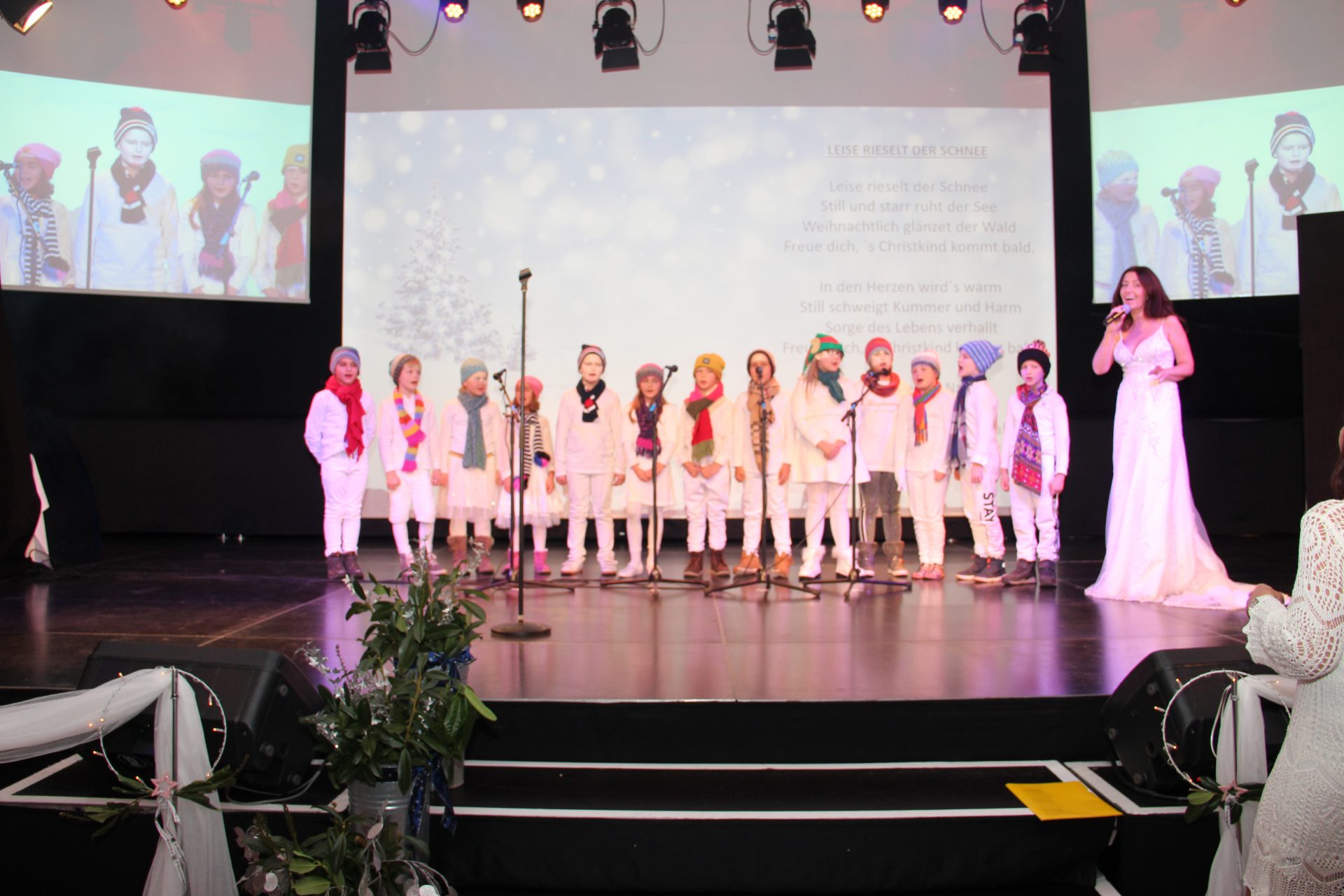 Special Christmas mit Baghira 2019 (c) Schlagbauer (4)