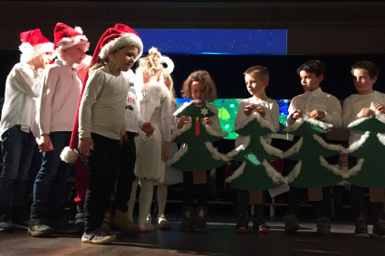 Schulweihnachtsfeier 2018 (1) Schulweihnachtsfeier 2018 (1)